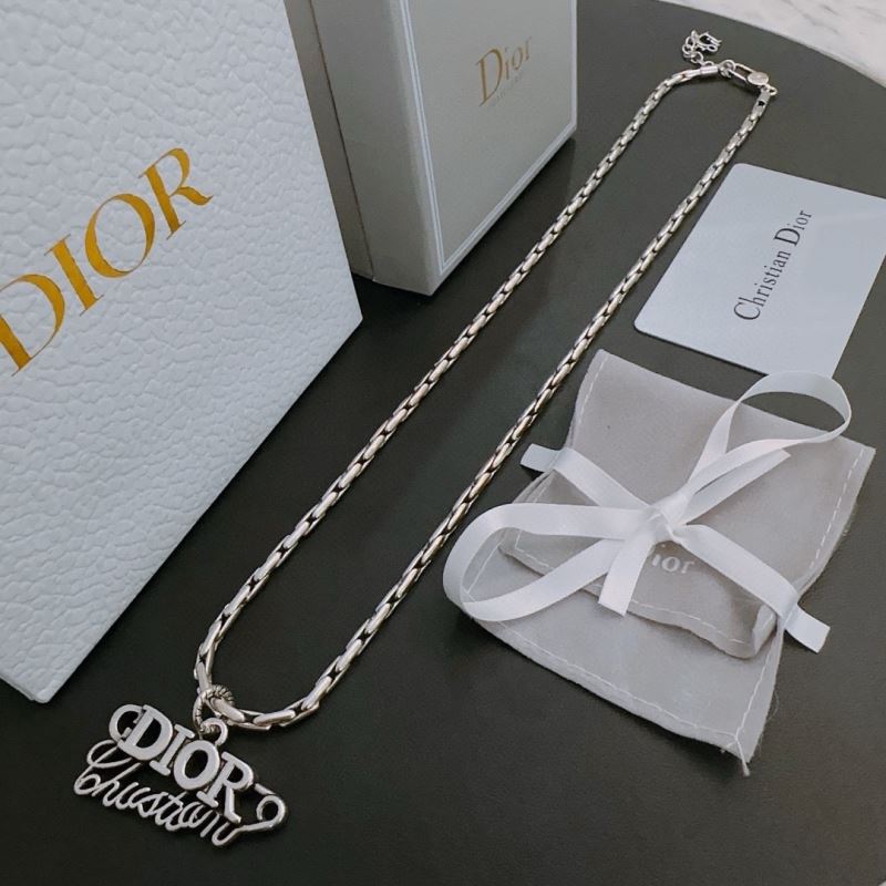 chr1st1an D10r necklaces